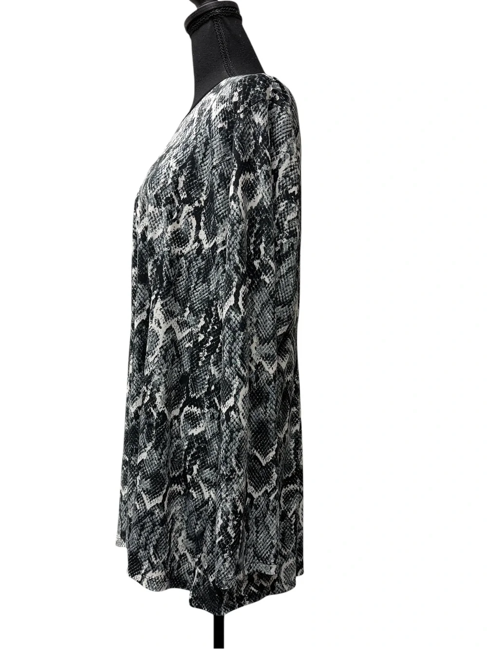Susan Graver chic susan